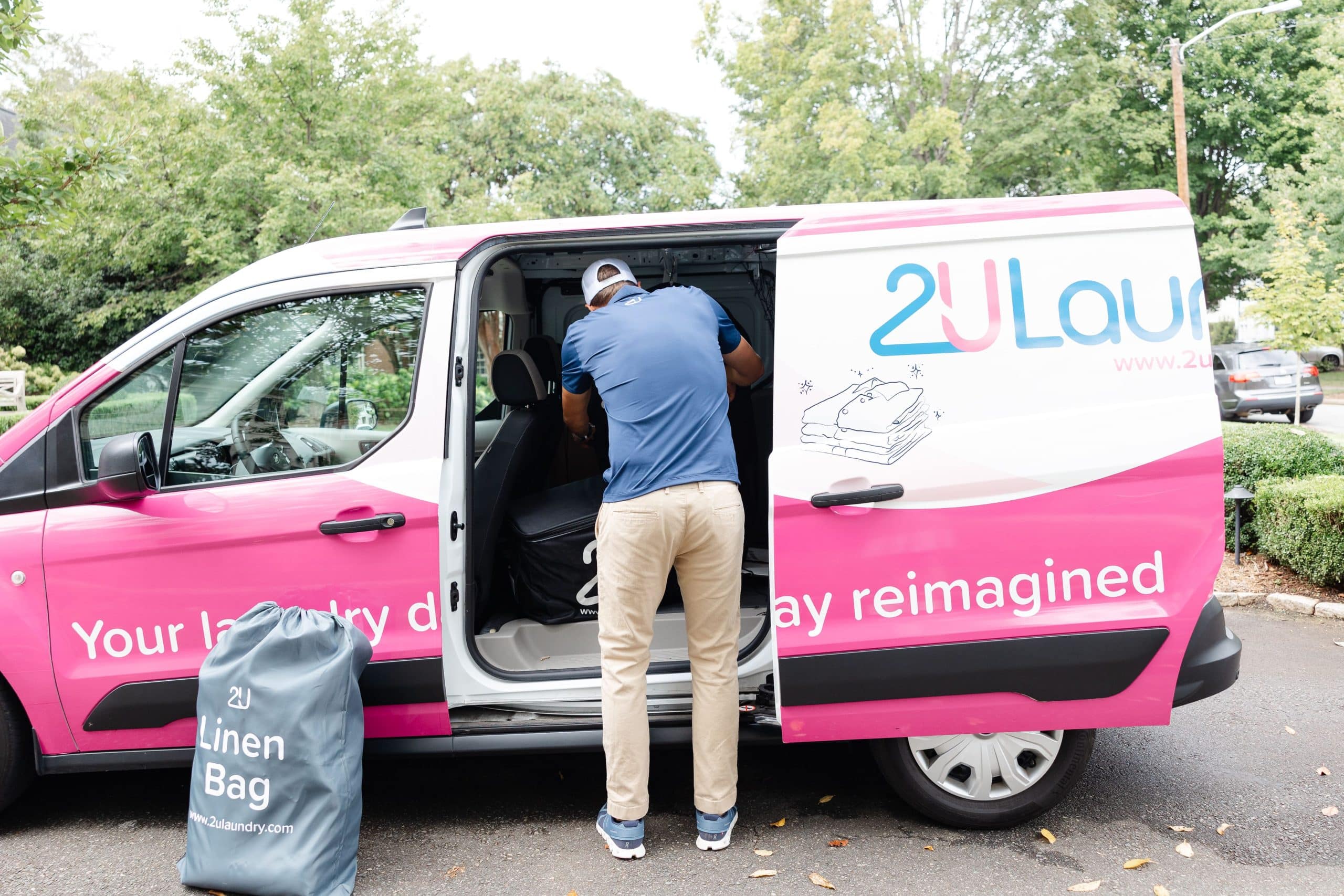 Laundry Service Bag for Linens | Laundry Delivery Driver | 2ULaundry Delivery Service